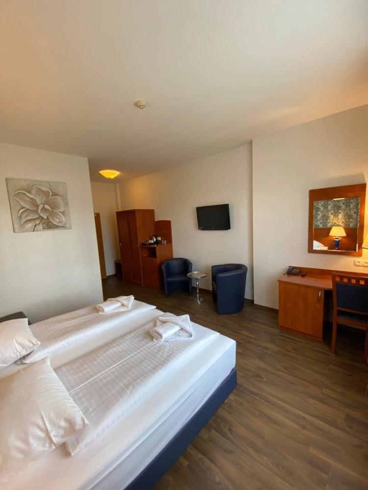 Atrium Charlottenburg Hotel Berlin