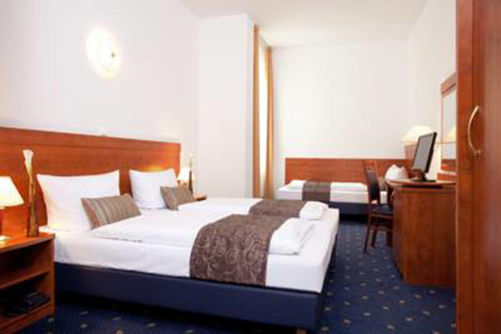 Atrium Charlottenburg 3* Berlin